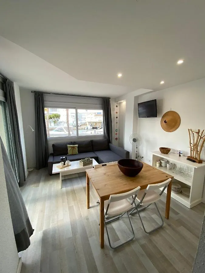 Apartamento Vista Canal Apartment Roses Spain